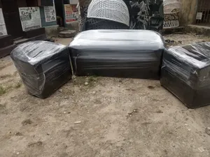 5 Seaters Bucket Chairs