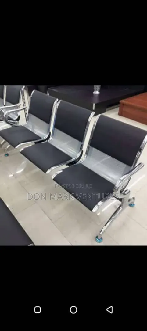 Office 3 in 1 Reception Chair With Pad