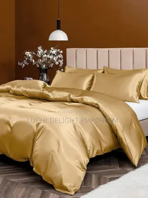 Luxury Custard Yellow Silk Polish Duvet,bedsheet 4 Pillowcase Set