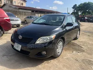 Toyota Corolla 2012 Black