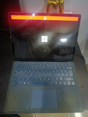 Laptop Microsoft Surface 8GB Intel Core i5 SSD 256GB