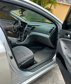 Hyundai Sonata 2013 Silver