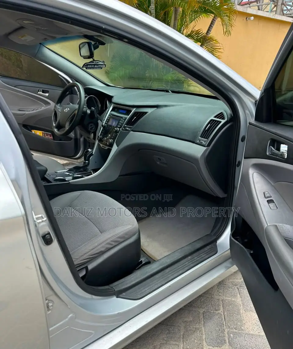 Hyundai Sonata 2013 Silver