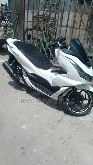 Kymco 2017 White