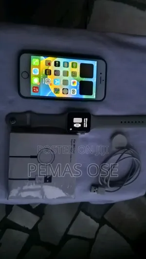Apple iPhone 8 64 GB White