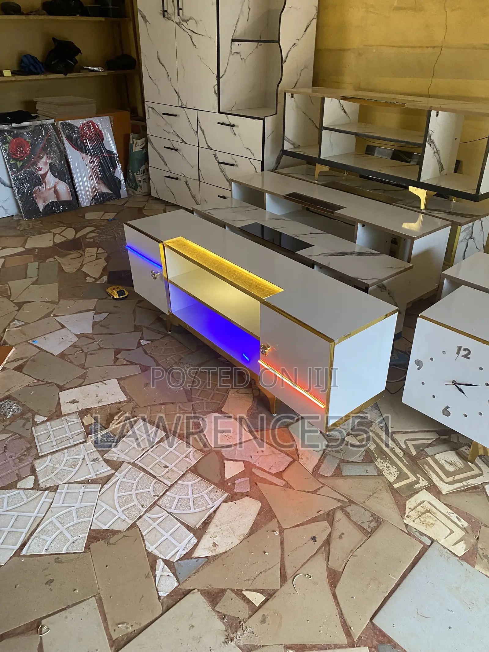 TV Stand 4ft