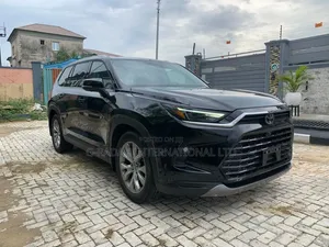 Toyota Grand Highlander 2024 Black