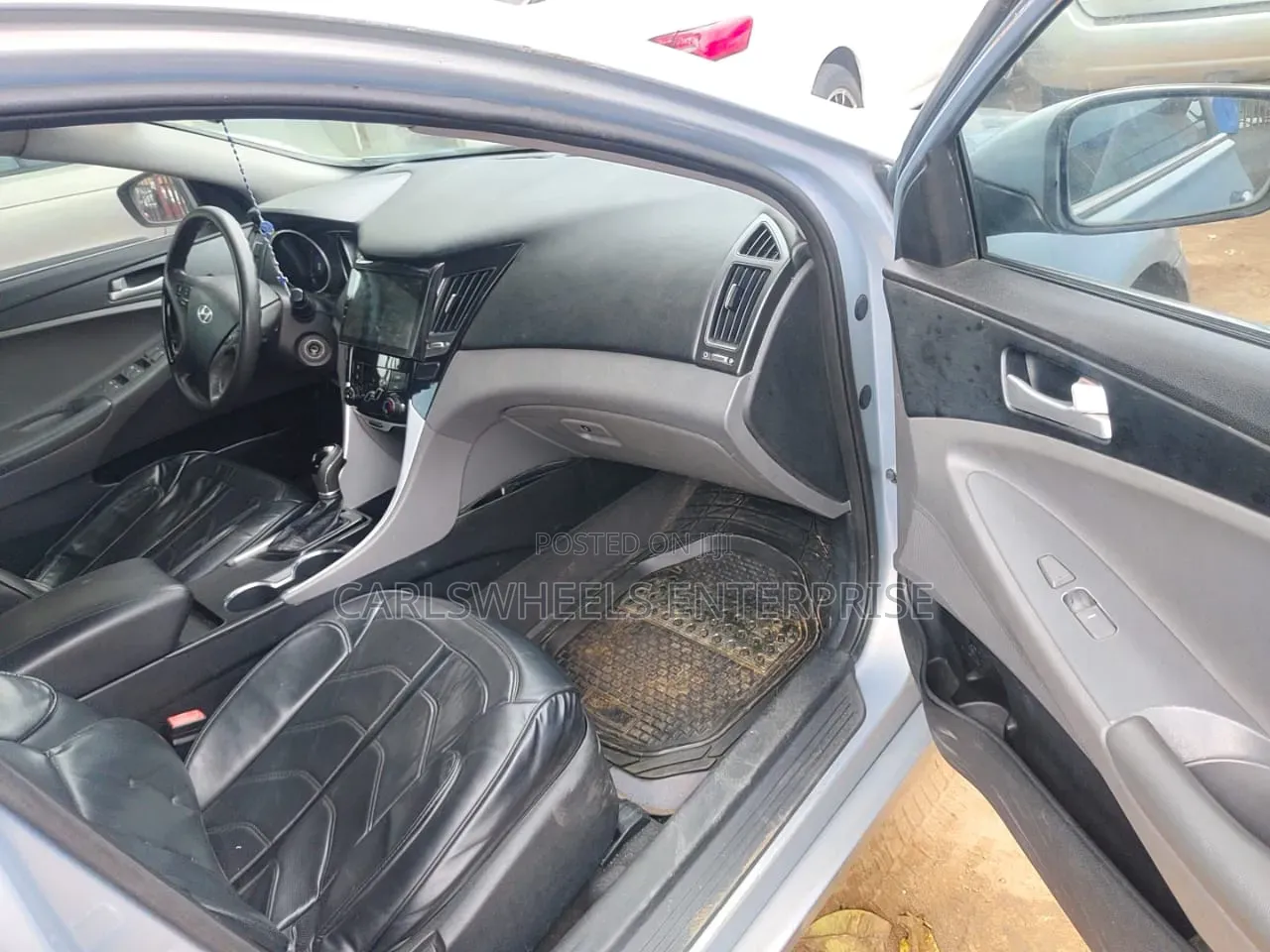 Hyundai Sonata 2011 Blue