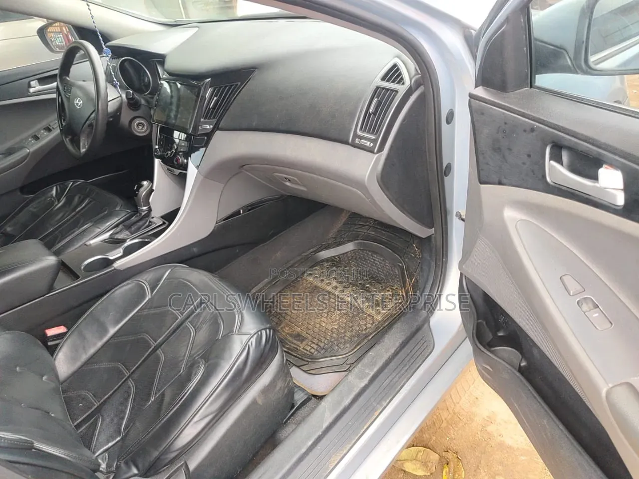 Hyundai Sonata 2011 Blue