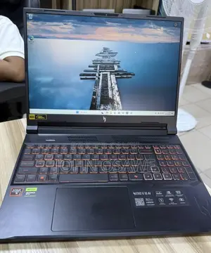 New Laptop Acer Nitro V 16 AI 16GB AMD Ryzen 7 SSD 1T