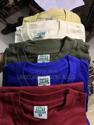 Plain T-Shirt