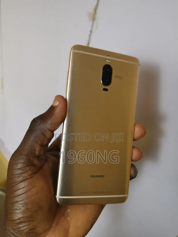 こけしねこ HUAWEI Mate9 中古 ゴールド New Huawei Mate 9 Pro 64 GB Gold - 1960NG ▷ Price: ₦ 55,000 on