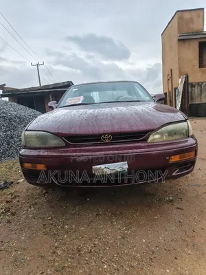 Toyota Camry 1996 Red