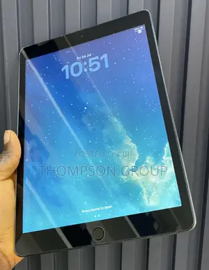 Apple iPad 10.2 (2021) 64 GB Gray