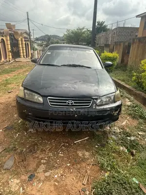Toyota Camry 2002 Black