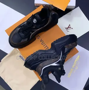 Louis Vuitton Sneakers