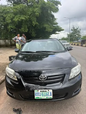 Toyota Corolla 2009 Black