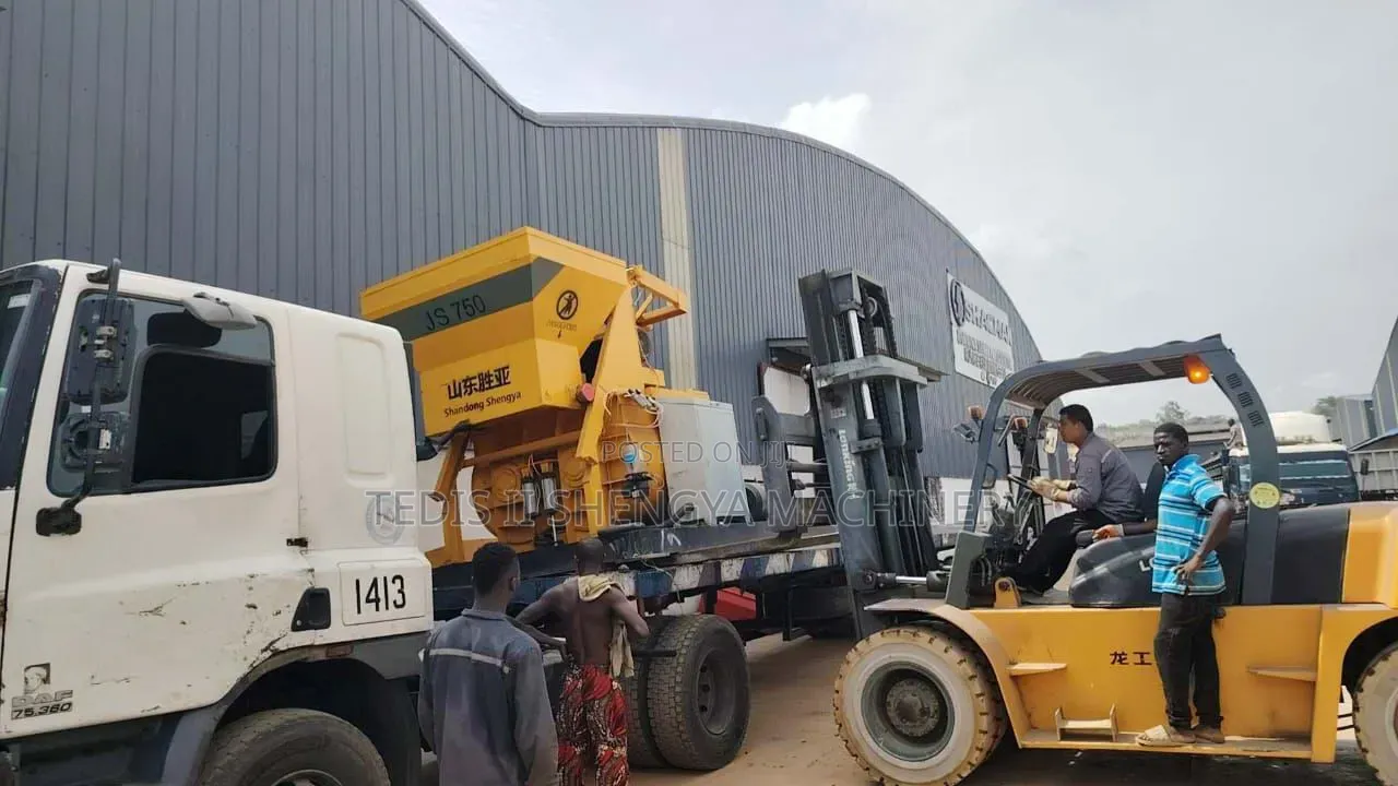 Concrete Batching Plants With Cement Silo