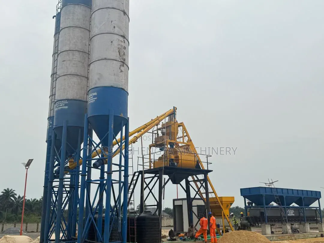 Concrete Batching Plants With Cement Silo