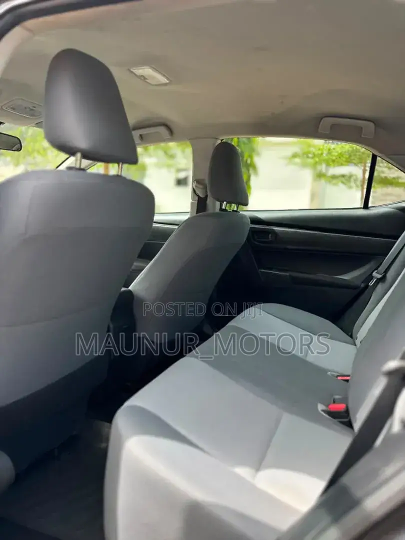 Toyota Corolla 2017 Black