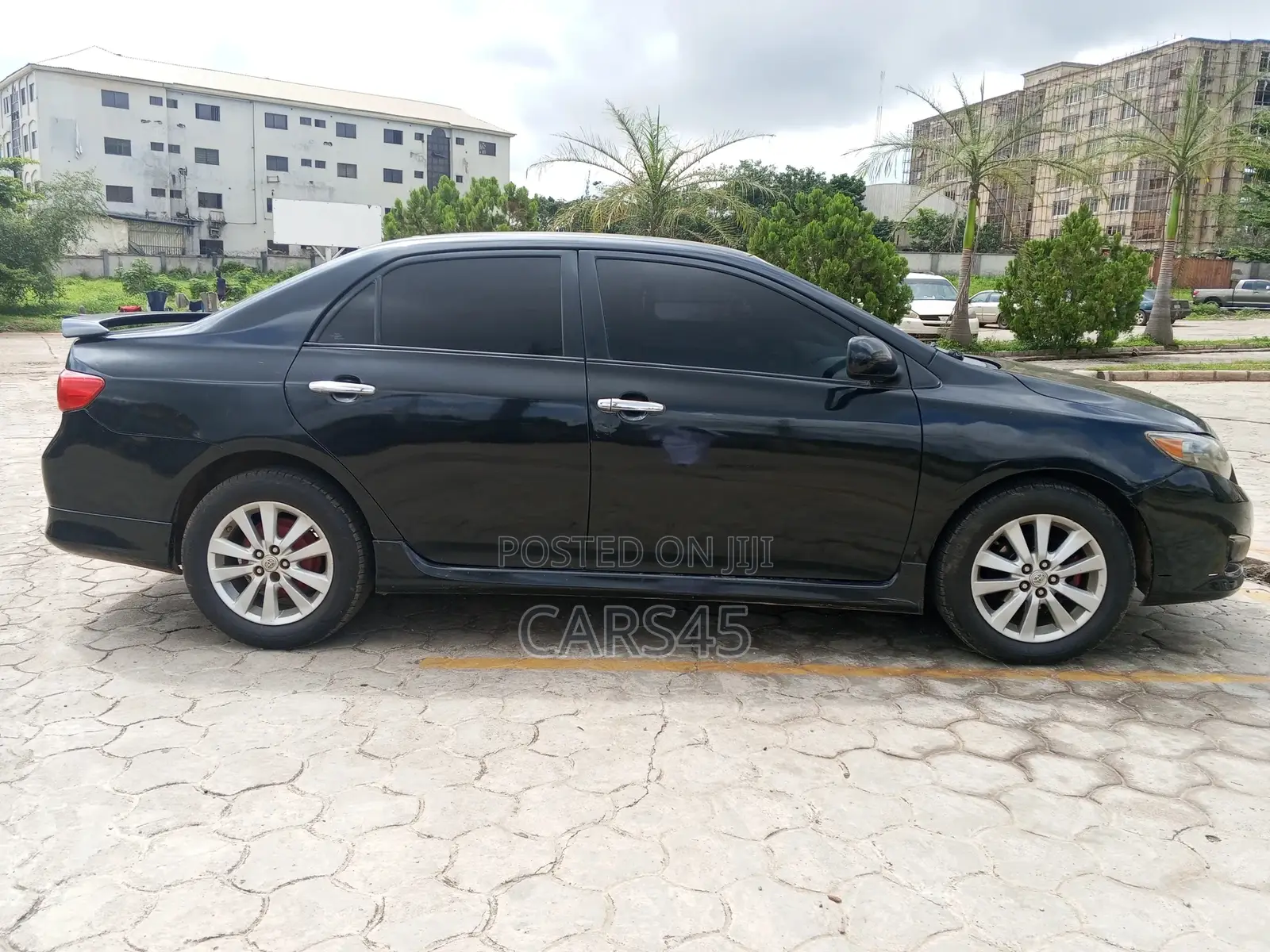 Toyota Corolla 2010 Black