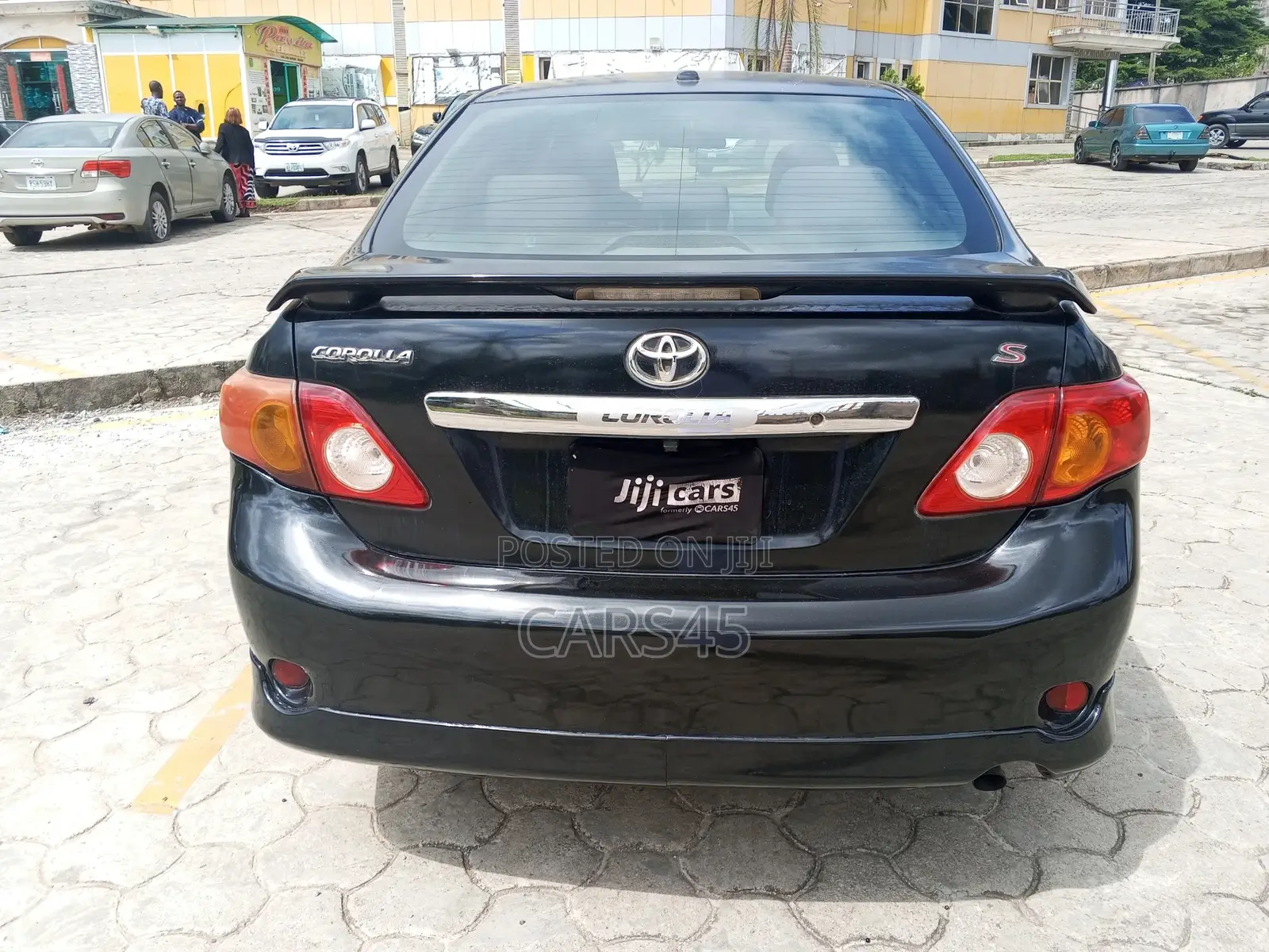 Toyota Corolla 2010 Black