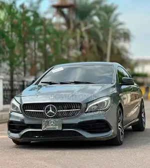 Mercedes-Benz CLA-Class CLA 250 4MATIC Sedan 2014 Gray