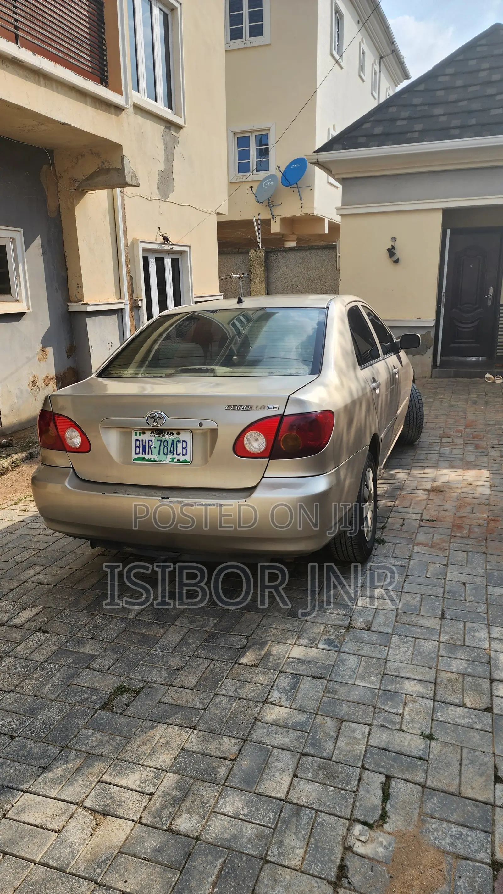Toyota Corolla Sedan Automatic 2003 Gold