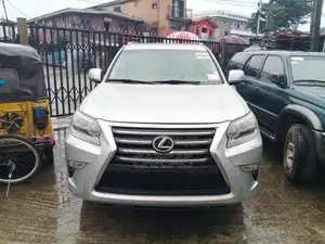 Lexus GX 2015 Silver