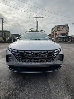Hyundai Tucson Limited 2022 Silver