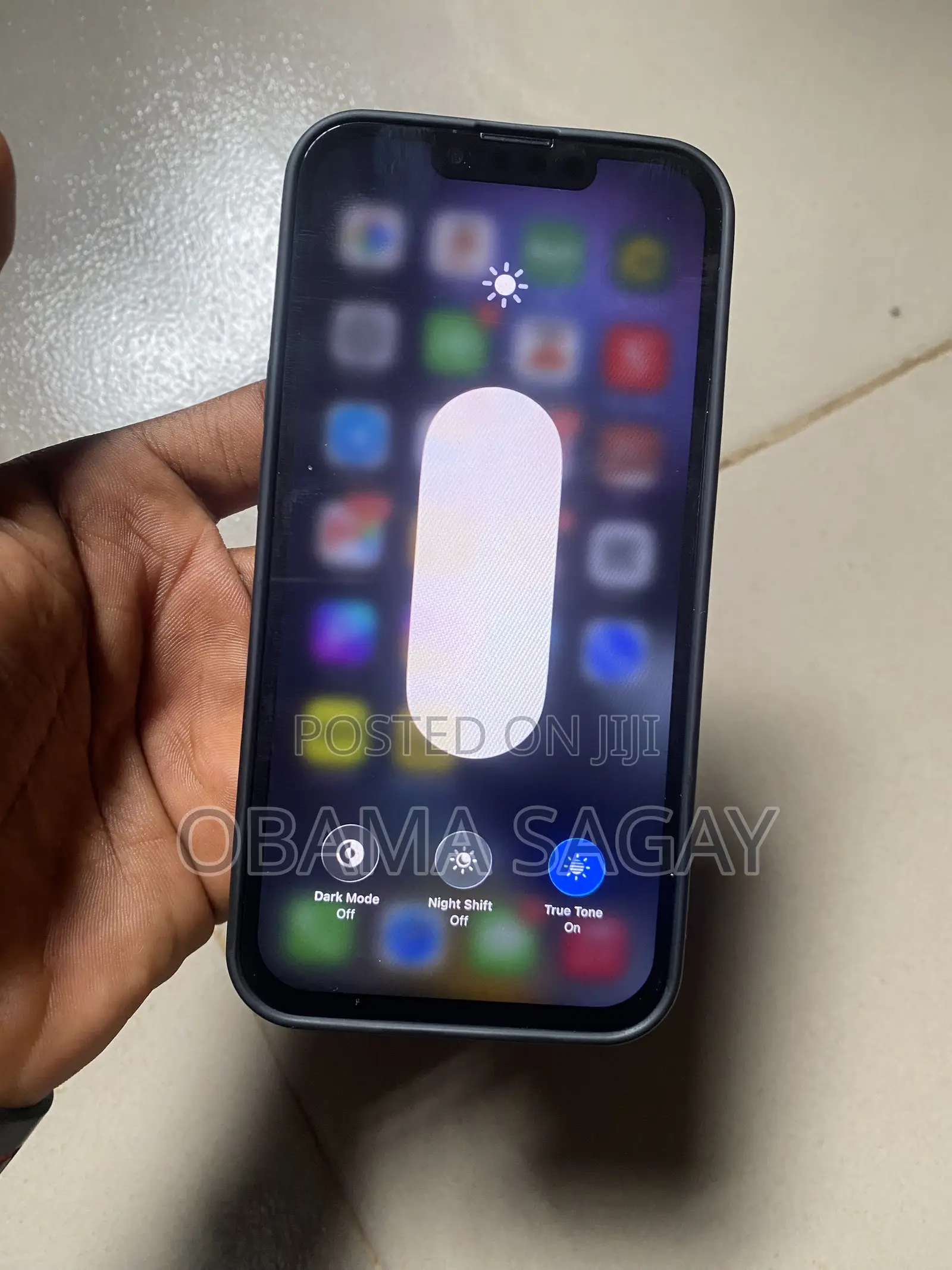 iPhone 13 Screen