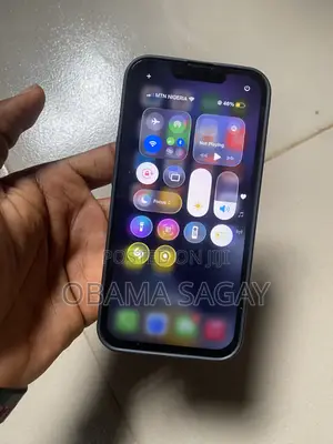 iPhone 13 Screen