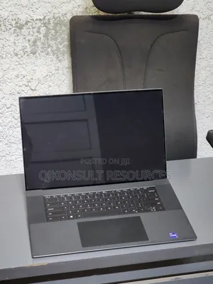 Laptop Dell XPS 17 9730 32GB Intel Core i9 SSD 1T