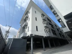 2bdrm Block of Flats in Ilasan Lekki for rent