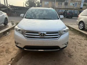 Toyota Highlander 2013 White
