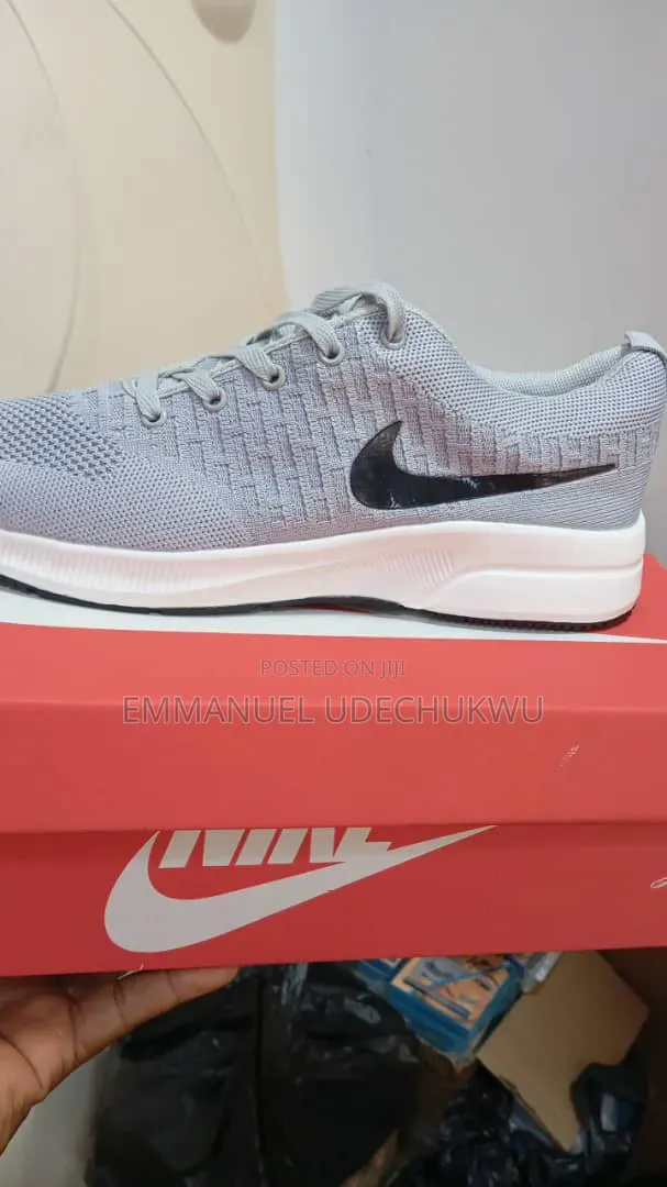 Nike Canvas