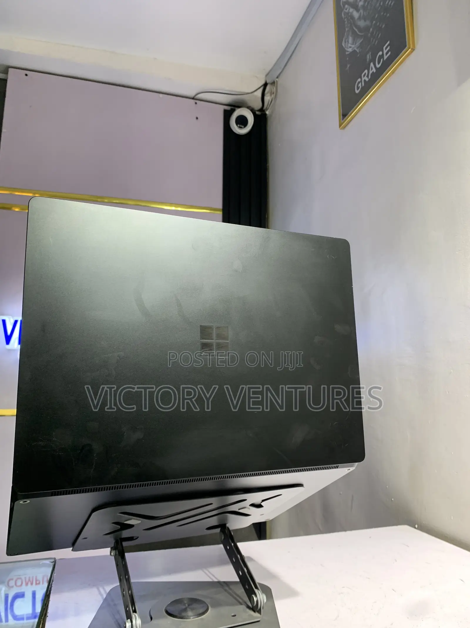 New Laptop Microsoft Surface Laptop 4 32GB Intel Core i7 SSD 256GB