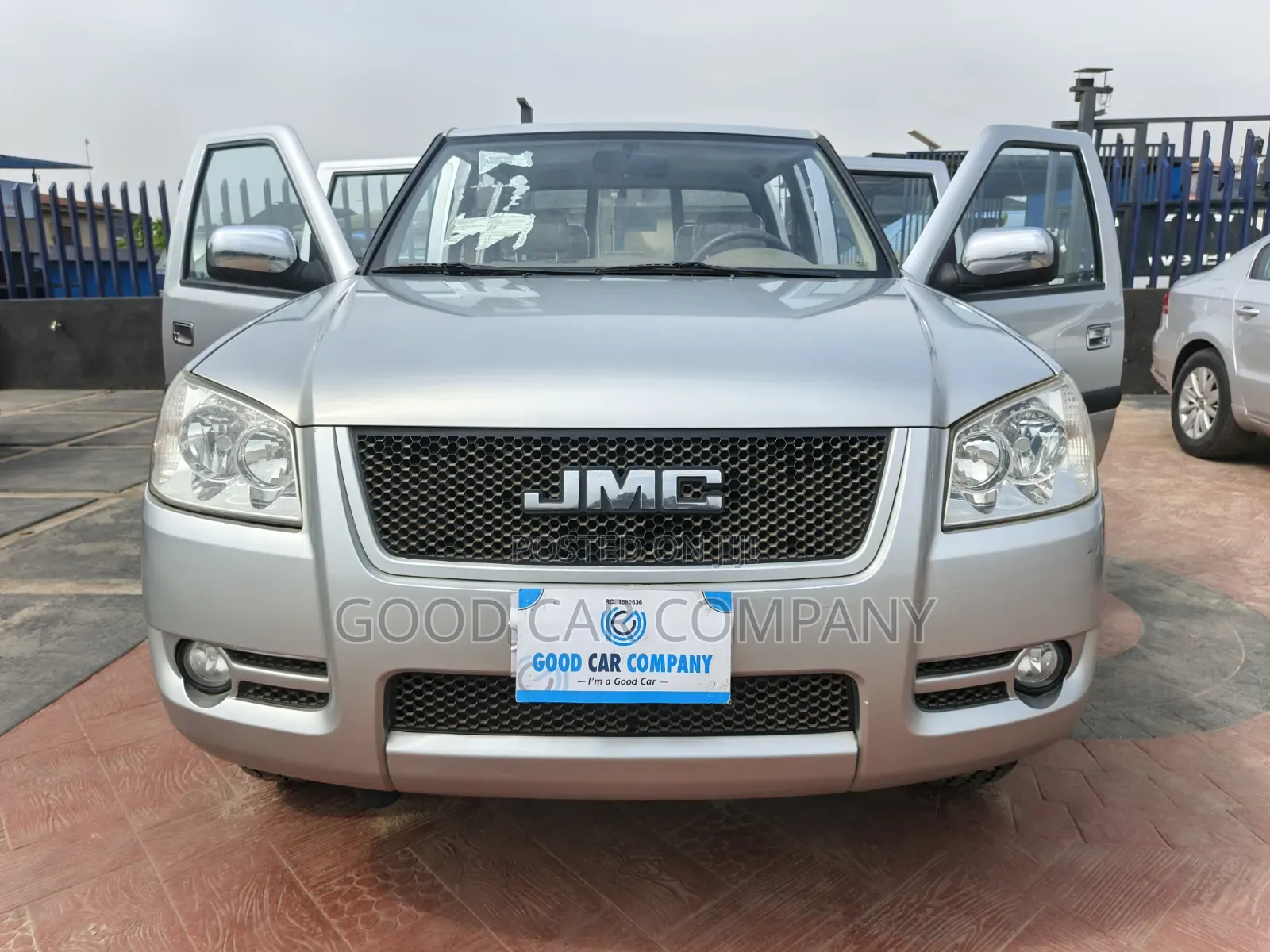 JMC Boarding 2011 Silver