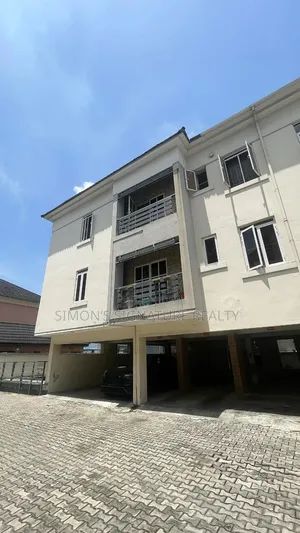 Furnished 3bdrm Apartment in Chevron for rent