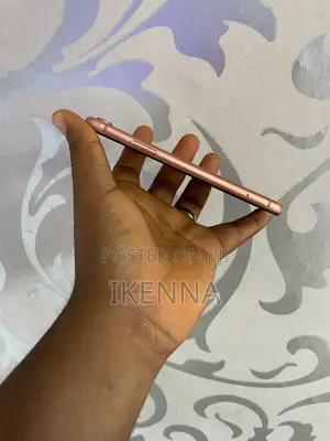 Apple iPhone XR 64 GB Pink