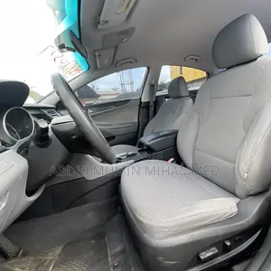 Hyundai Sonata 2011