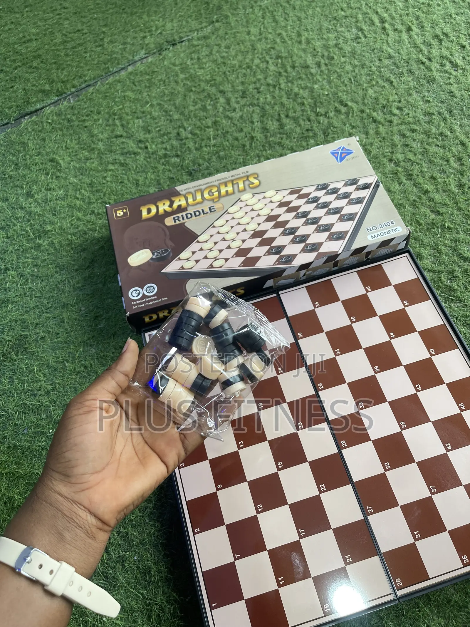 Draught Game – Board + Pieces