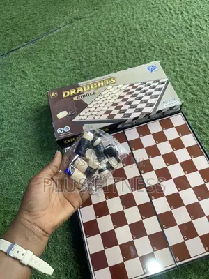 Draught Game – Board + Pieces