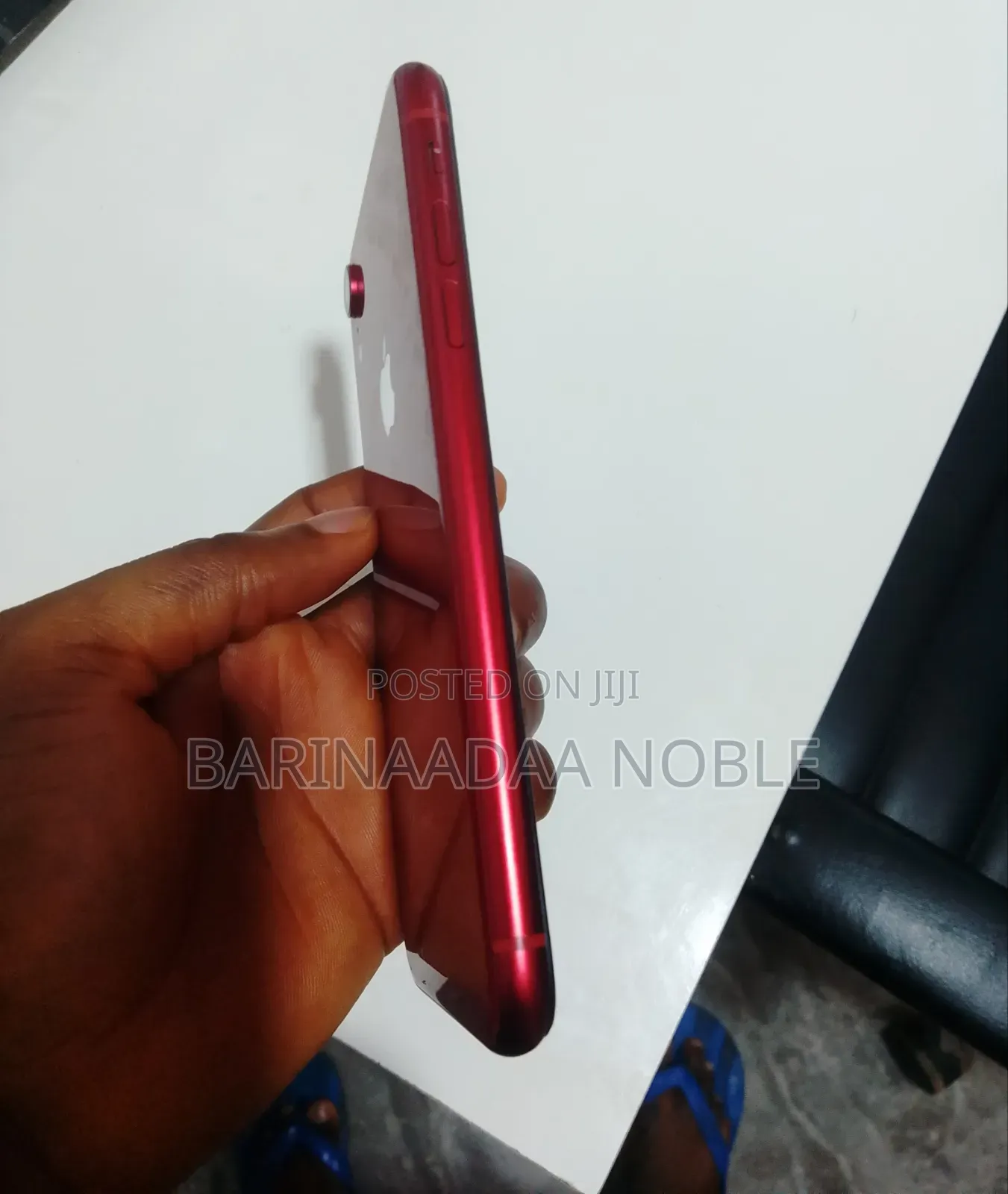 Apple iPhone XR 64 GB Red