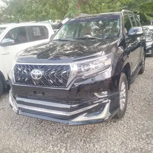 Toyota Land Cruiser Prado 2013 Black