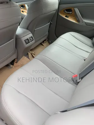 Toyota Camry XLE 4dr Sedan (2.4 4cyl 5A) 2008 Silver