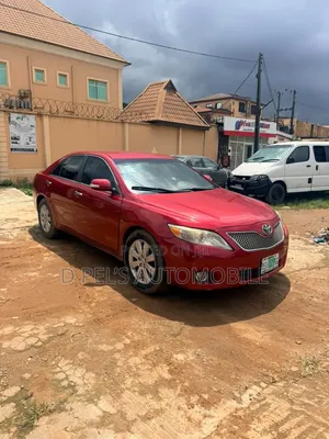 Toyota Camry 2011 Red