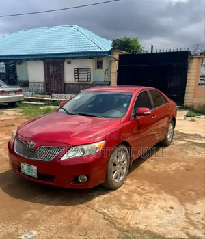 Toyota Camry 2011 Red