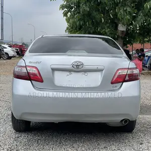 Toyota Camry LE V6 4dr Sedan (3.5L 6cyl 6AM) 2008 White