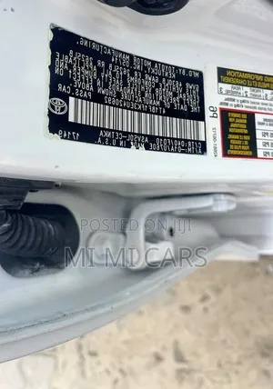 Toyota Camry 2014 White